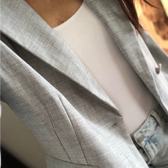 Great light grey blazer! - Picture 5 of 5